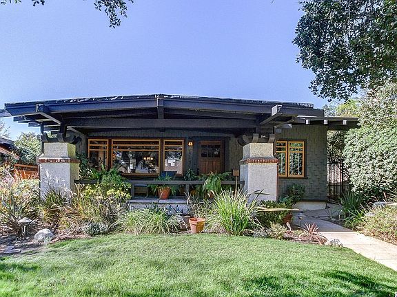 2nd image of 1191 N Mar Vista Ave
