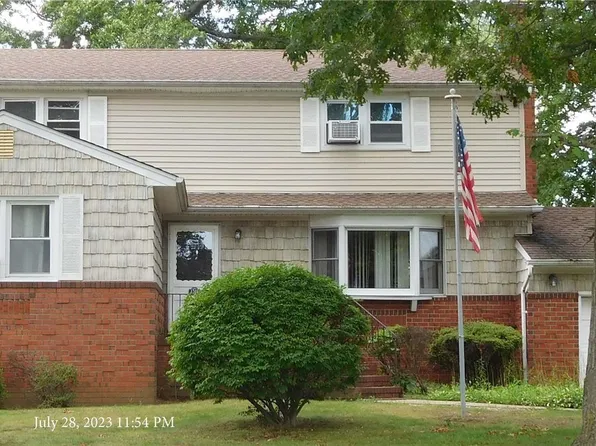 1314 13th Street, West Babylon, NY 11704