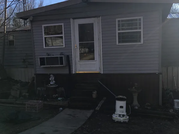 1128 Bryant Perry Rd, Bethpage, TN 37022