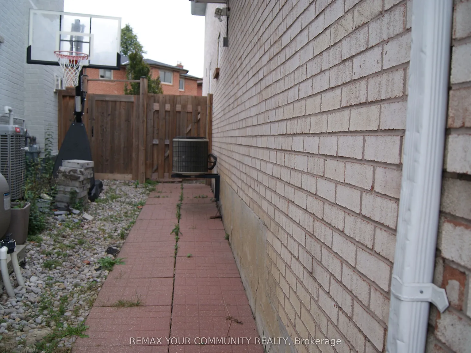 2 bed, $2,150 — Photo 2