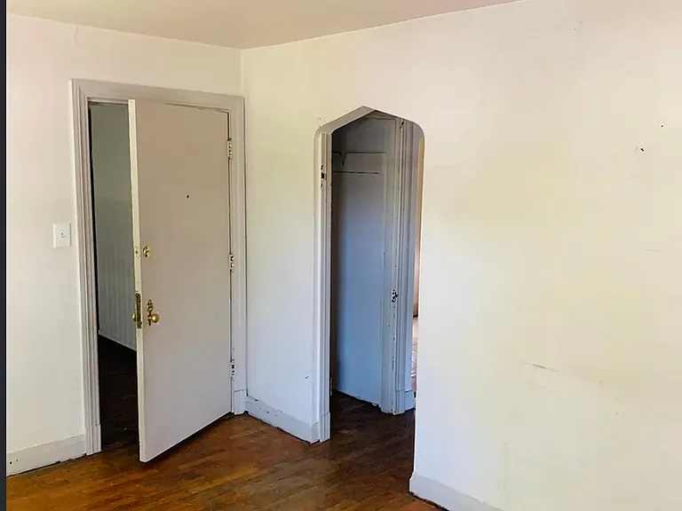 4327 S 2nd St #1 — Photo 4