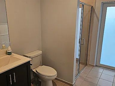 5th image of 1433 SE 27th Ter