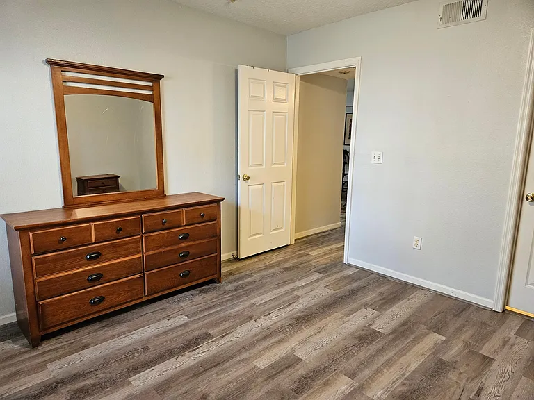 814 Crest Pines Dr #934 — Photo 7