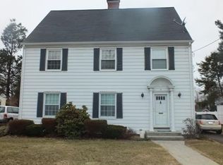 42 Mandalay Rd, Springfield, MA 01118