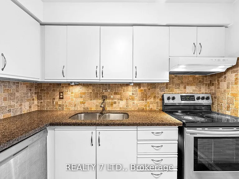1270 Maple Crossing Blvd #412 — Photo 5