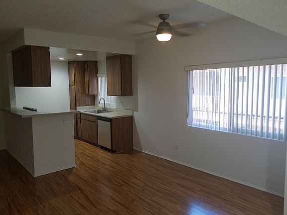 4th image of 11045 Fruitland Dr #204