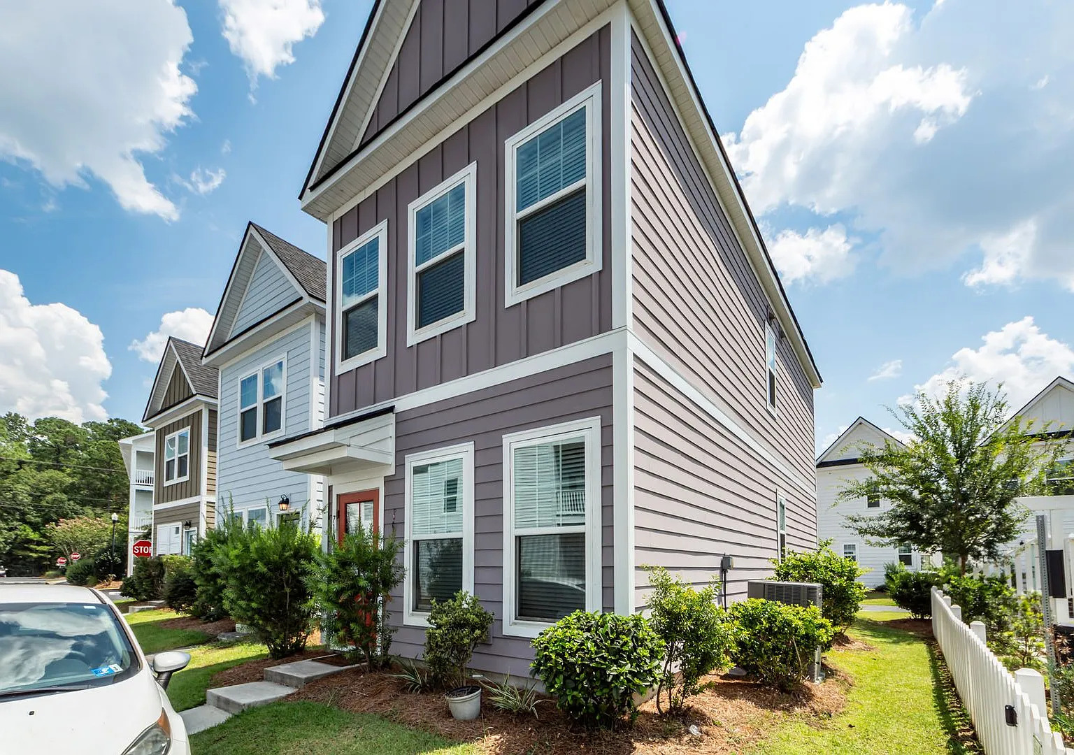 3 Bedroom, 2 Bathroom Home in Bowen Subdivision - Hanahan — Photo 1