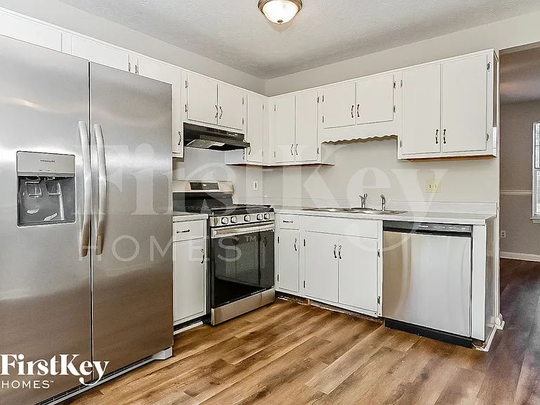 6256 Valdez Dr — Photo 5