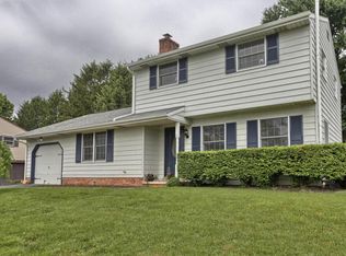 433 Candlewyck Rd, Lancaster, PA 17601