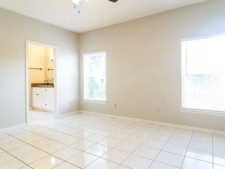 7930 Soft Pine Cir — Photo 7