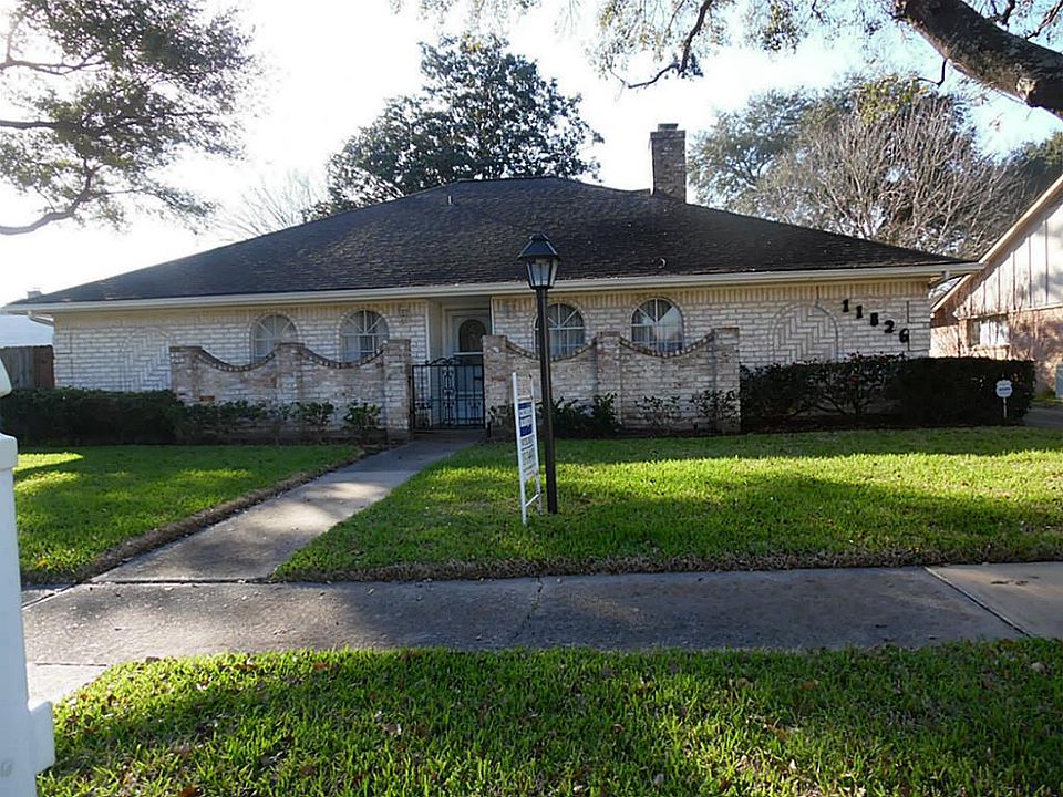 1st image of 11826 Stanwood Dr