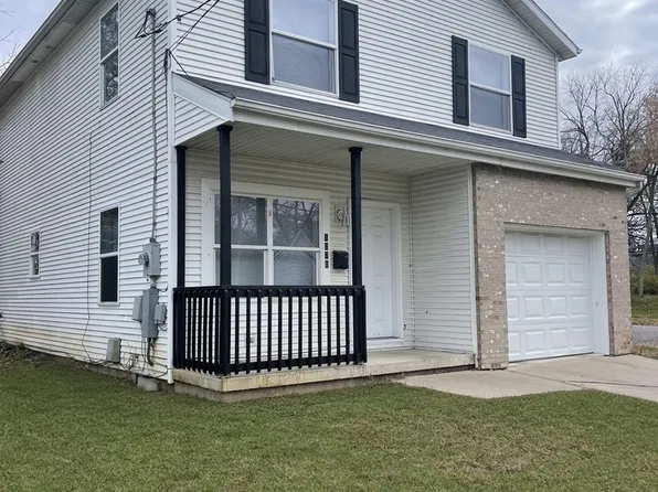 1070 S Yellow Springs St, Springfield, OH 45506