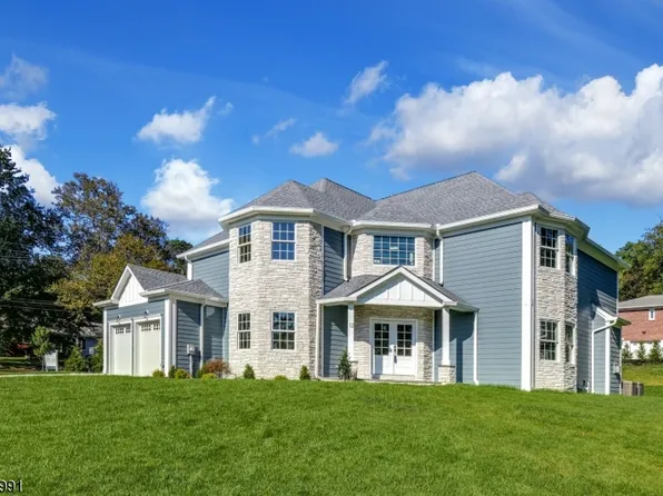 12 Gold Star, Mountainside Boro, NJ 07092