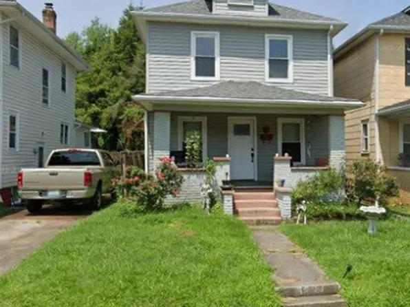 3221 Hackworth St, Ashland, KY 41101
