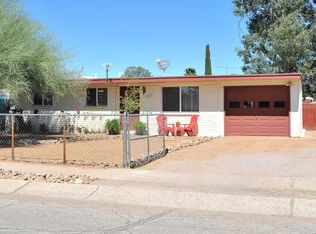 7721 E Winnepeg Dr, Tucson, AZ 85730