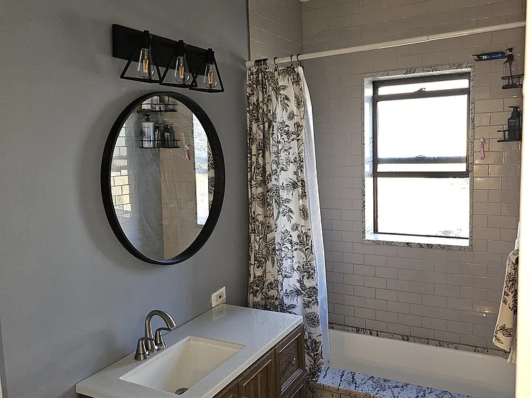 539 W Brompton Ave #3N — Photo 18
