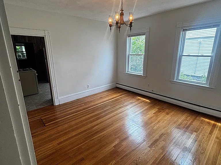 5 Aldie St #1 — Photo 1