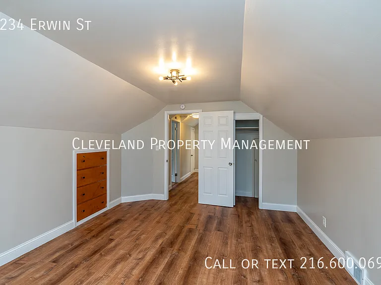 5234 Erwin St — Photo 19