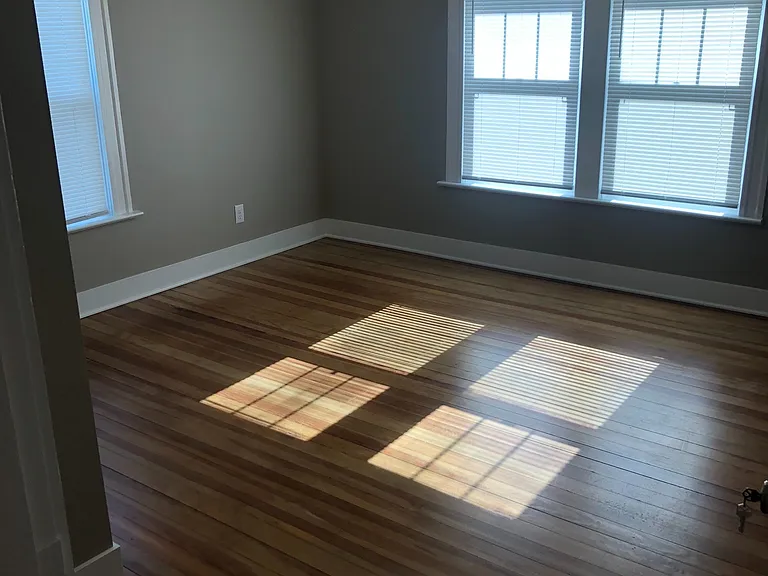 348 N Park Ave #1 — Photo 14