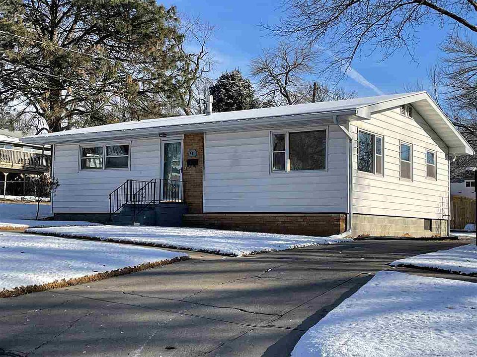 1st image of 411 S 18th St