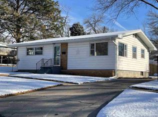 411 S 18th St, Nebraska City, NE 68410