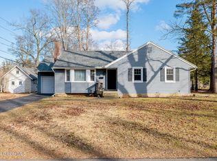 34 Delmar Pl, Delmar, NY 12054