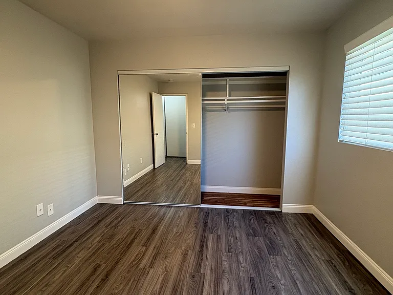 3711 Fruitvale Ave #9 — Photo 10