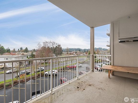 5th image of 1548 River Rd #209