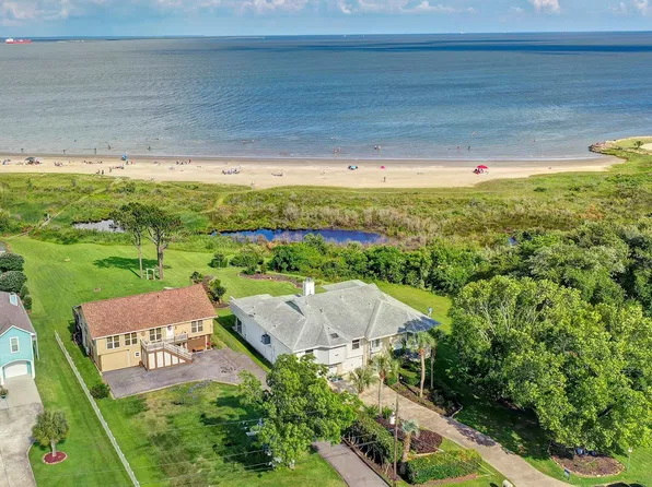 5113 Oleander St, Seabrook, TX 77586
