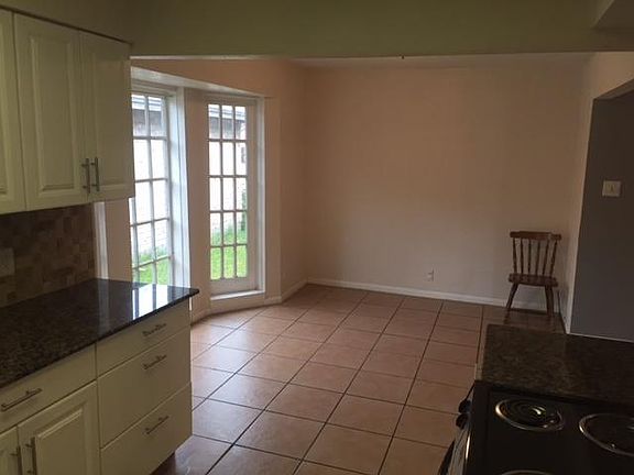 3rd image of 4109 Eagle Dr