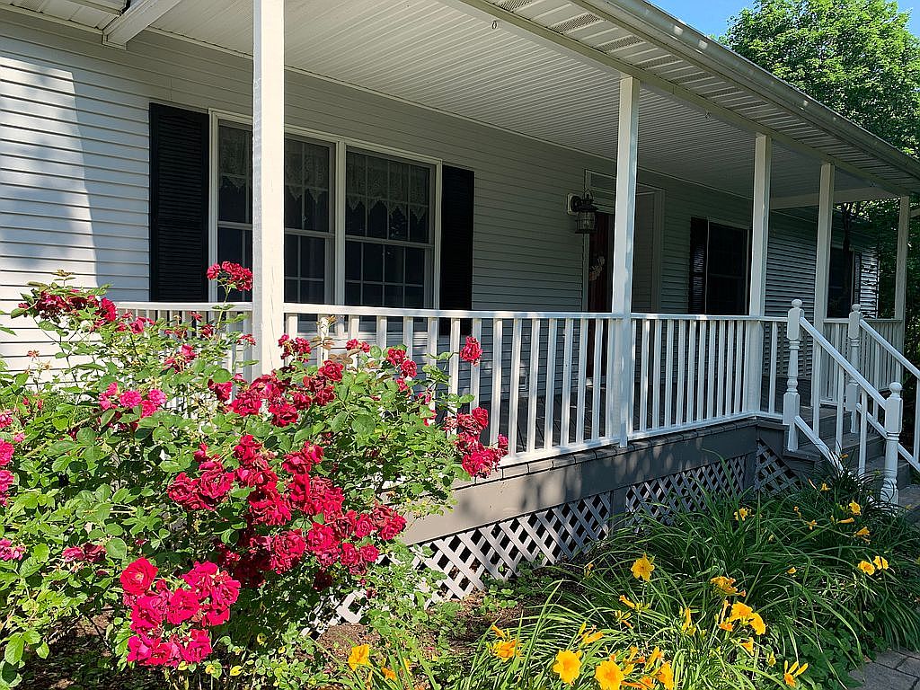 942 St, Mumford, NY 14511 Zillow