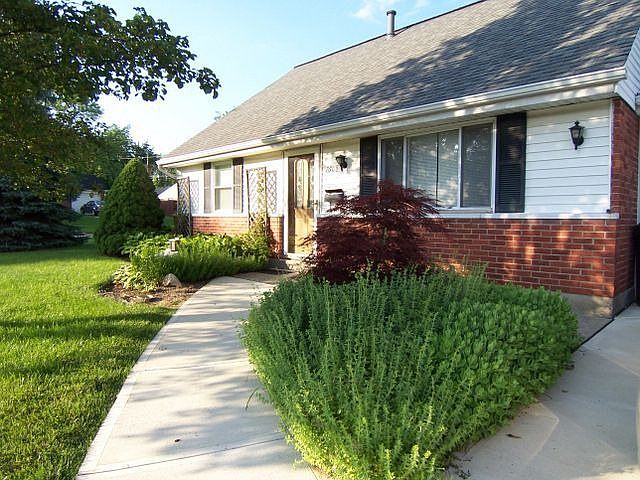 1st image of 7608 Damascus Dr