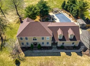 89 Honey Hill Rd, New Hartford, CT 06057