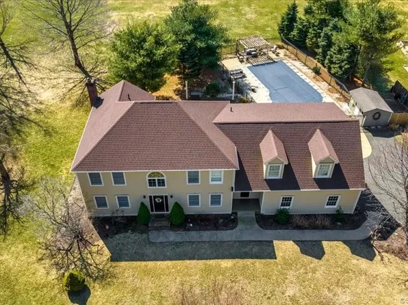 89 Honey Hill Road, New Hartford, CT 06057