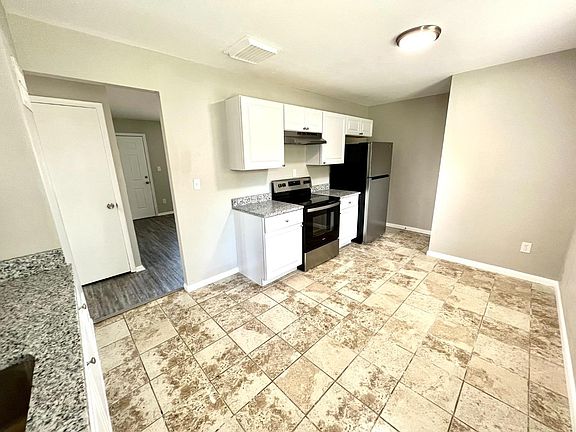 2nd image of 9728 Loralinda Dr