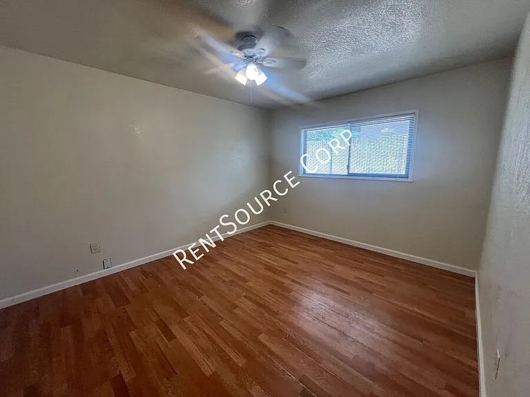 36854 Hayward Ave — Photo 10