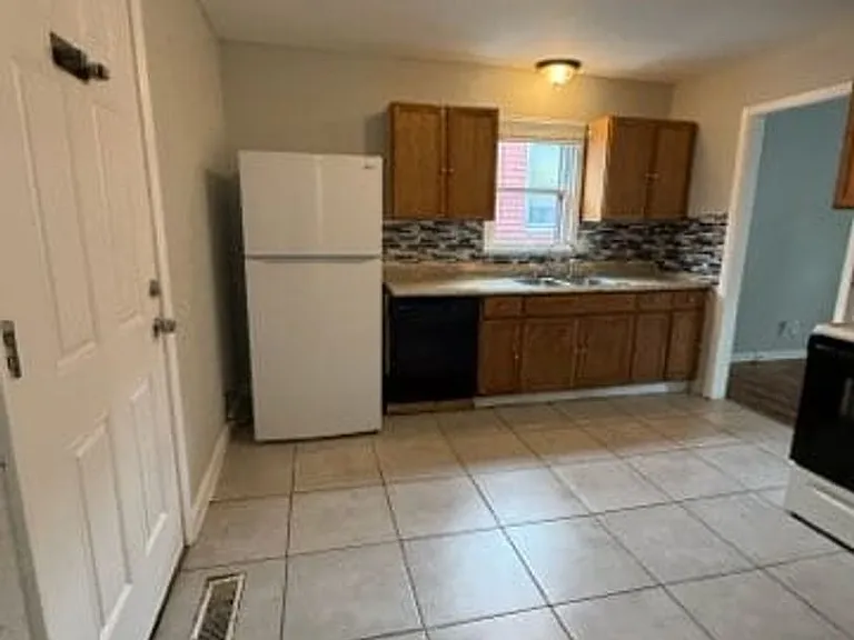 6626 College Ave — Photo 5