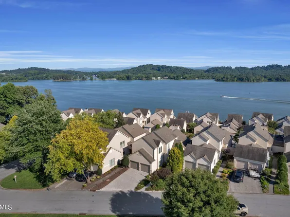 3473 Commodore Point, Knoxville, TN 37922