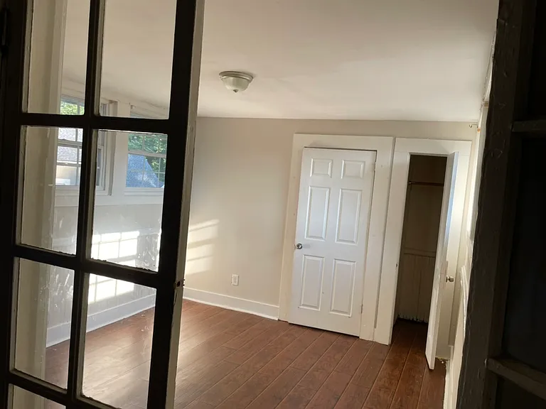 1262 Avon Ave SW — Photo 8