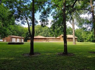 10425 SE Berryton Rd, Berryton, KS 66409