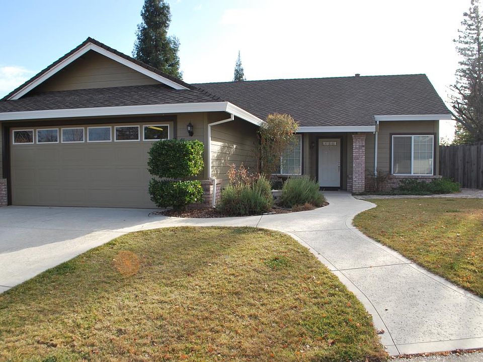 1st image of 102 Big Valley Ct