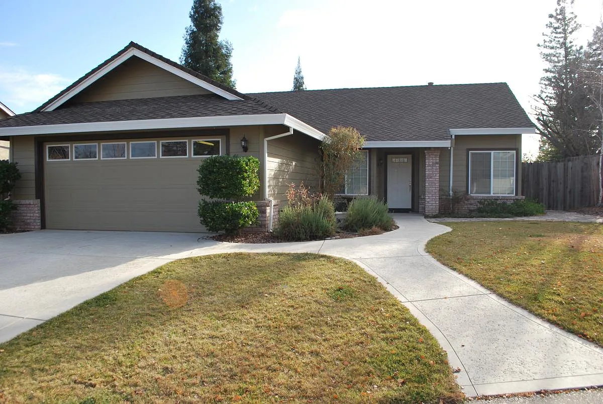 102 Big Valley Ct photo 1