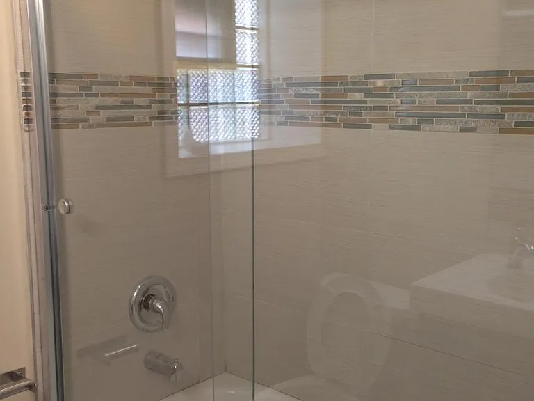 4815 N Kildare Ave #G — Photo 9