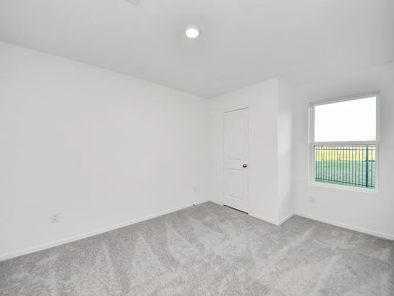 3096 Sunset Glory Dr — Photo 37