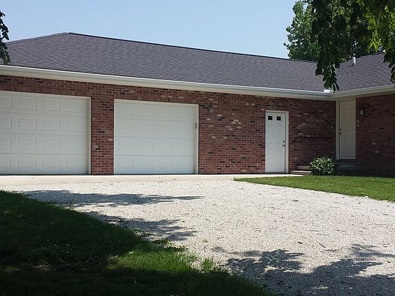 2 car extra large garage