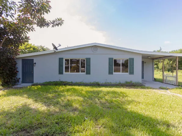 2209 Barbara Avenue, Fort Pierce, FL 34982