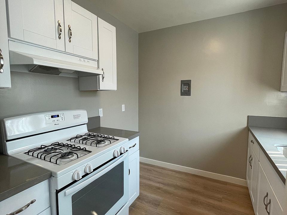 1st image of 353 W Doran St APT P