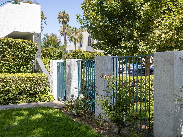 2550 College Pl #108 — Photo 22