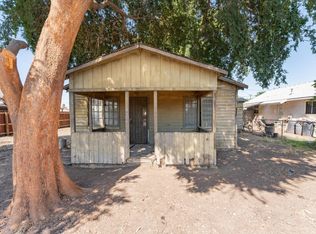 817 Olive Rd, Earlimart, CA 93219