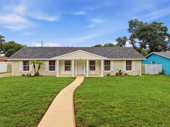 59 Crestwood Cir, Ormond Beach, FL 32174